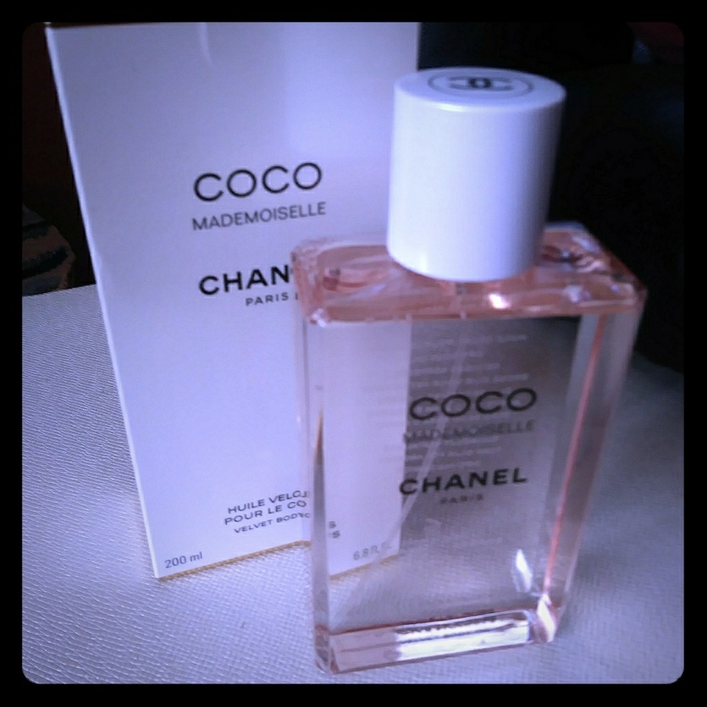CHANEL COCO MADEMOISSLE VELVET BODY OIL